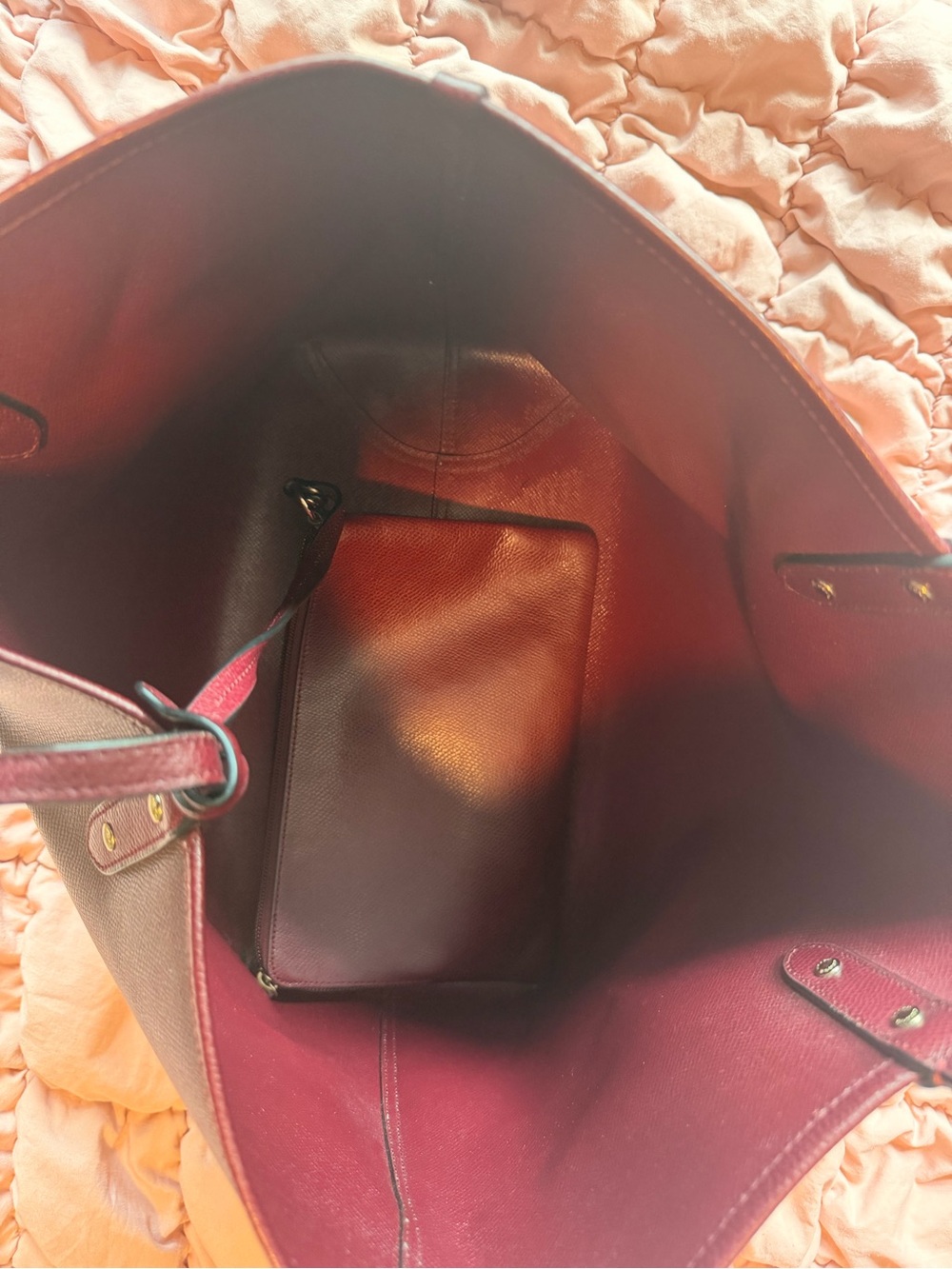 Coach Burgundy Tote Bag - Picture 6 of 16